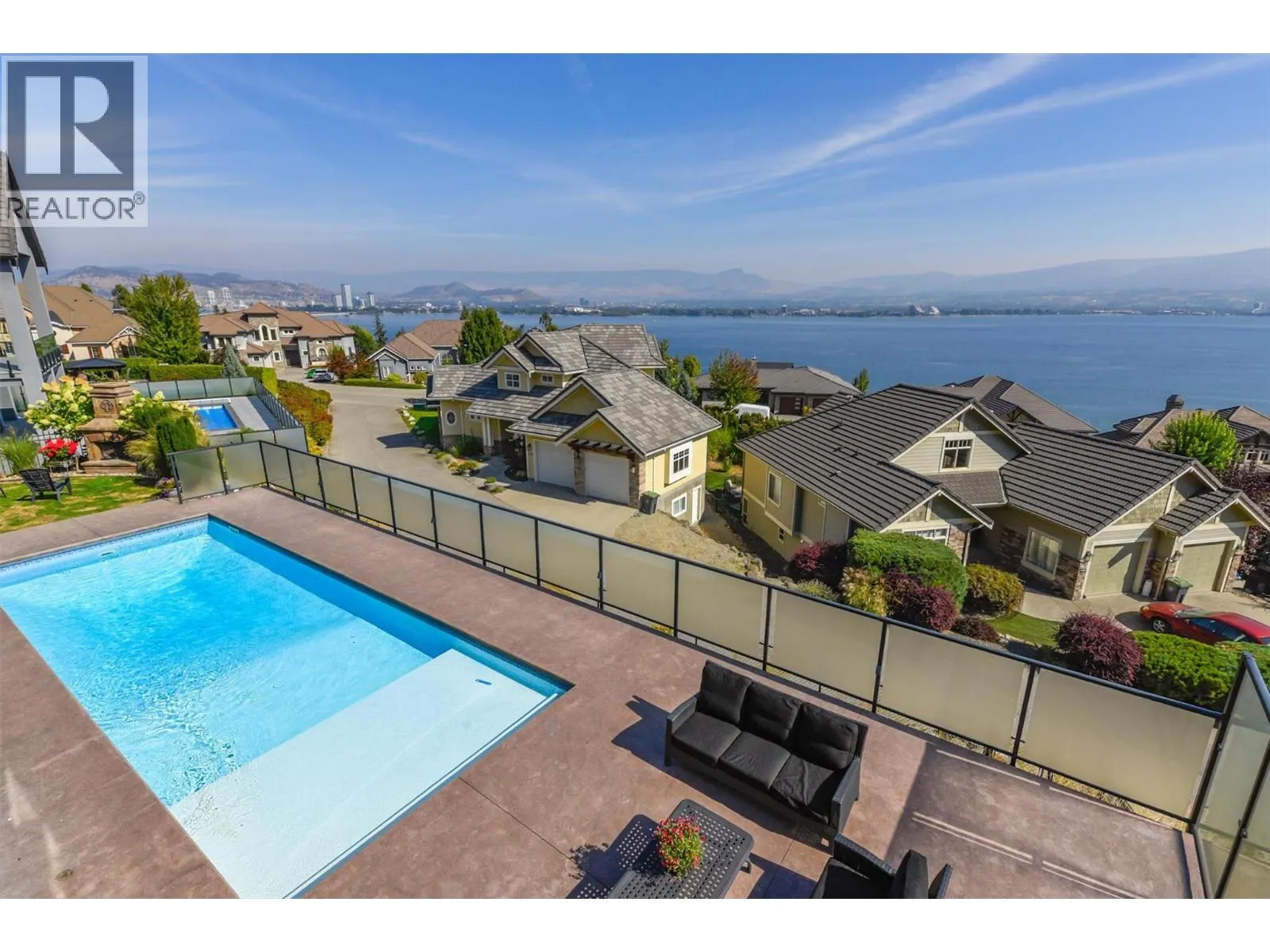 2561 Casa Palmero Drive