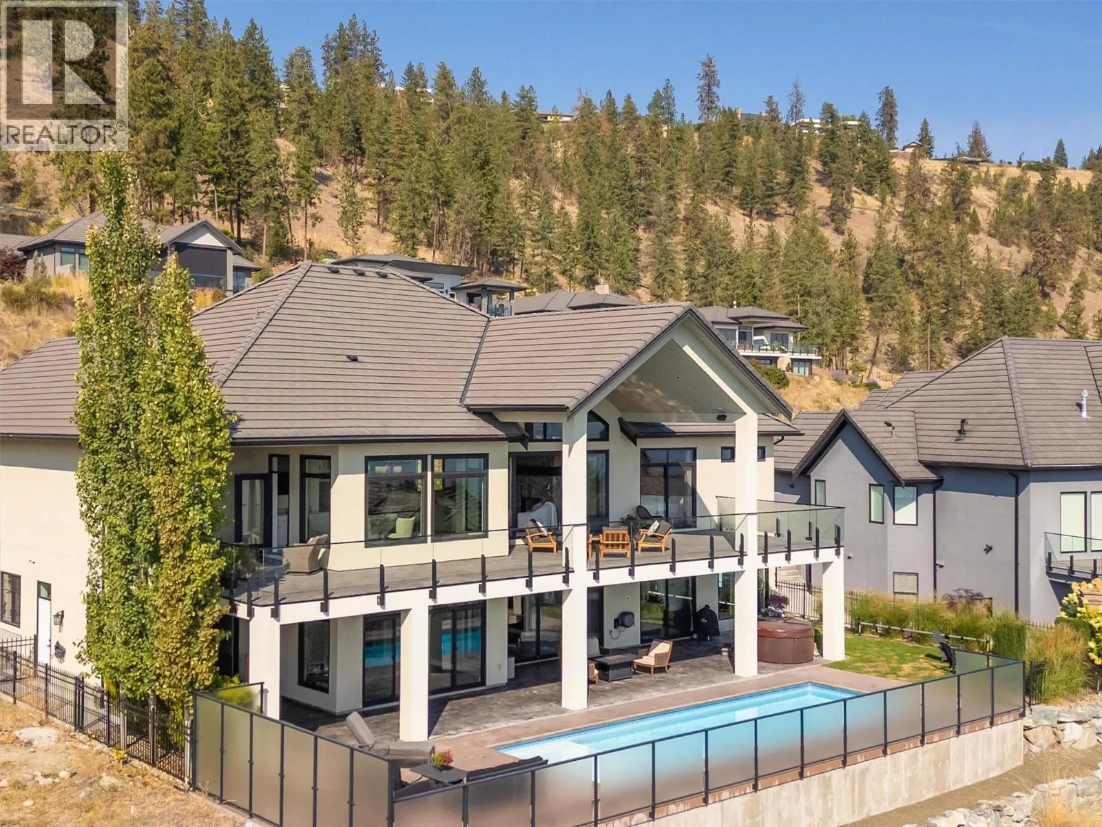 2561 Casa Palmero Drive