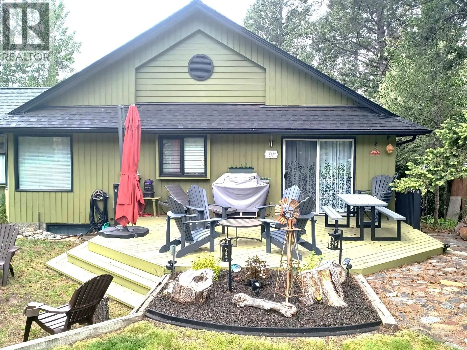 4905 MEADOWS Crescent