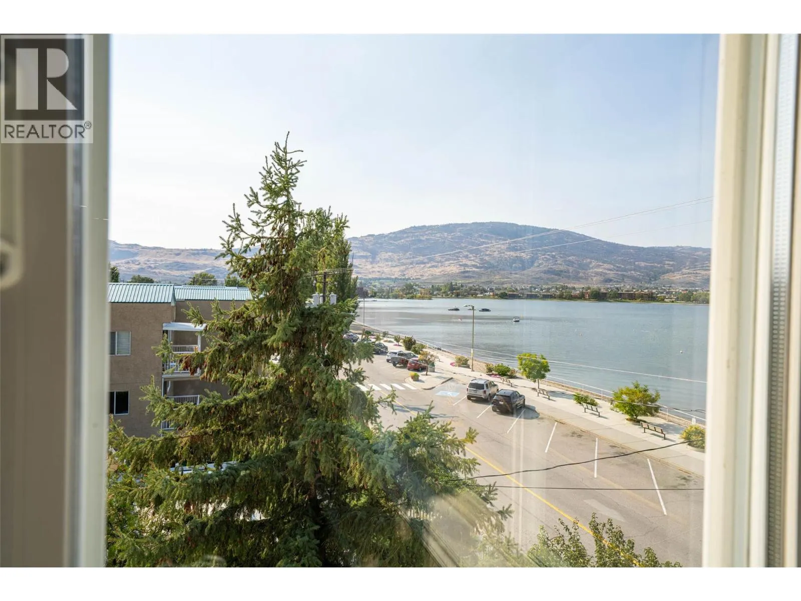 6805 COTTONWOOD Drive Unit# 300