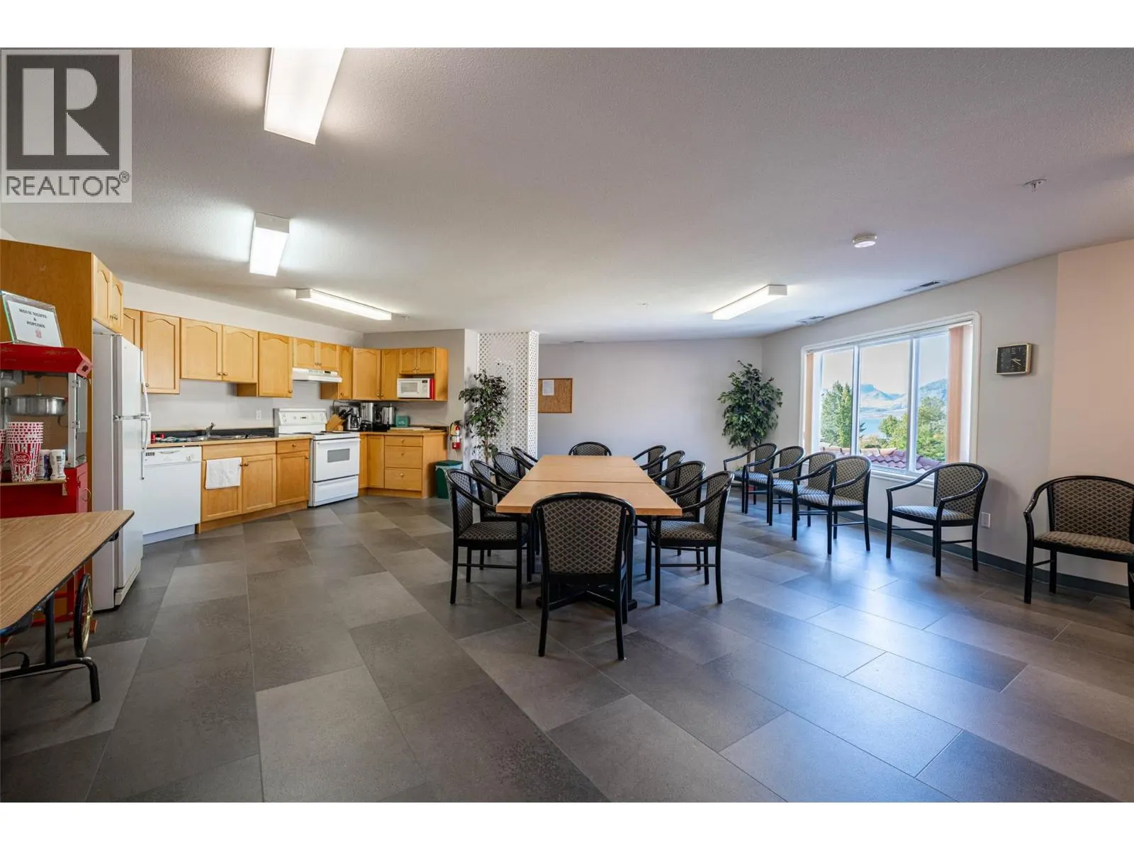 6805 COTTONWOOD Drive Unit# 300