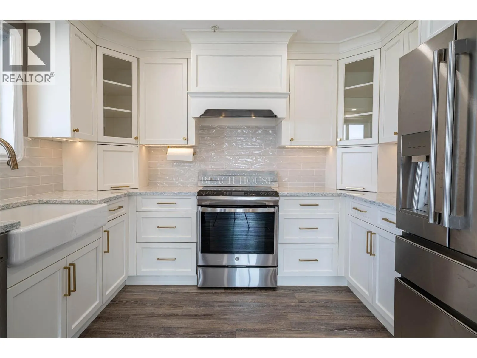 6805 COTTONWOOD Drive Unit# 300