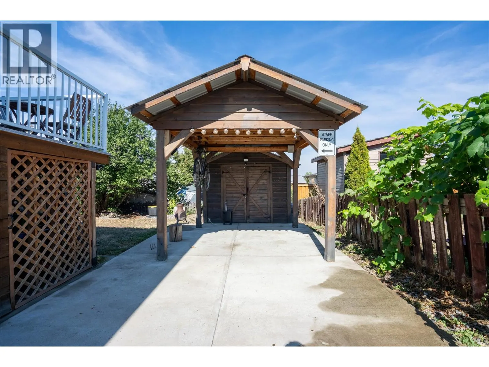 3613 Commonage Crescent