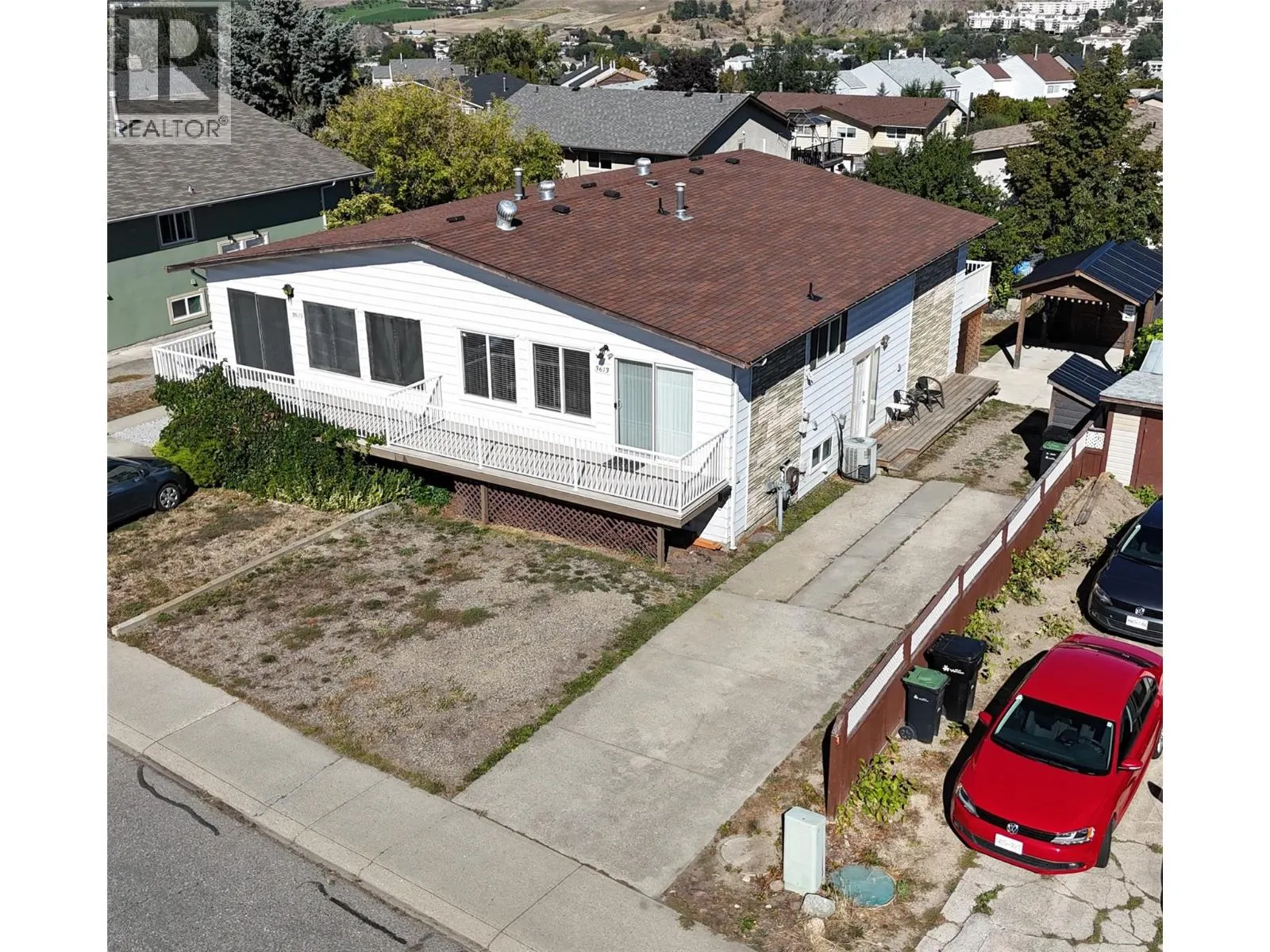 3613 Commonage Crescent