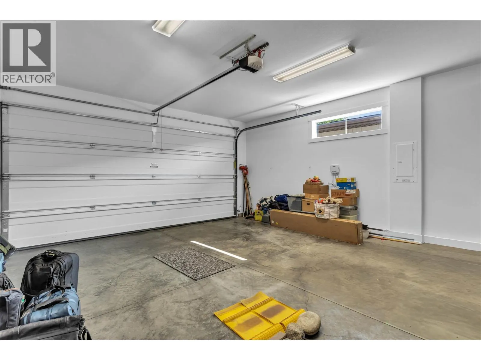 1640 Winter Lane