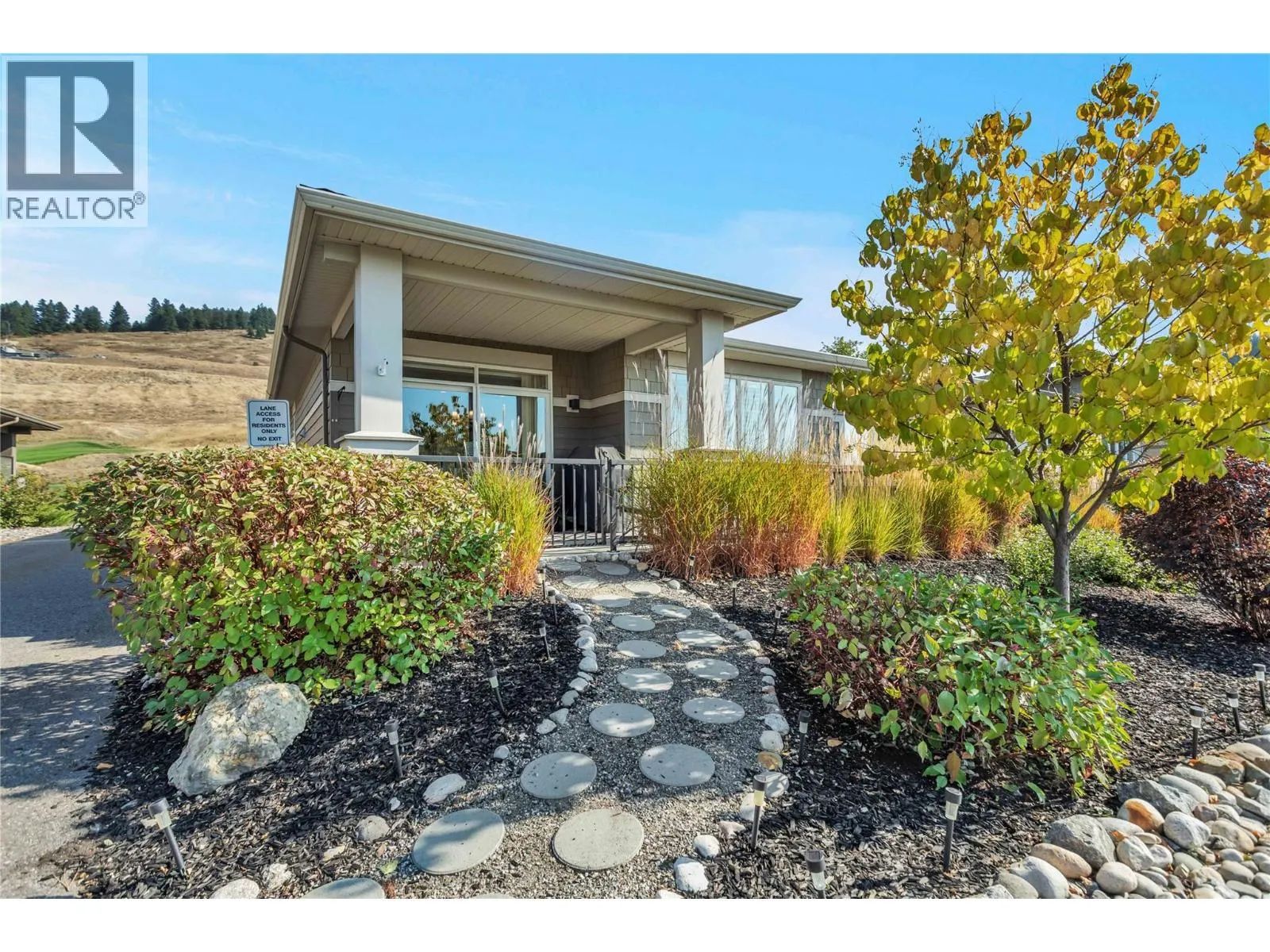 1640 Winter Lane