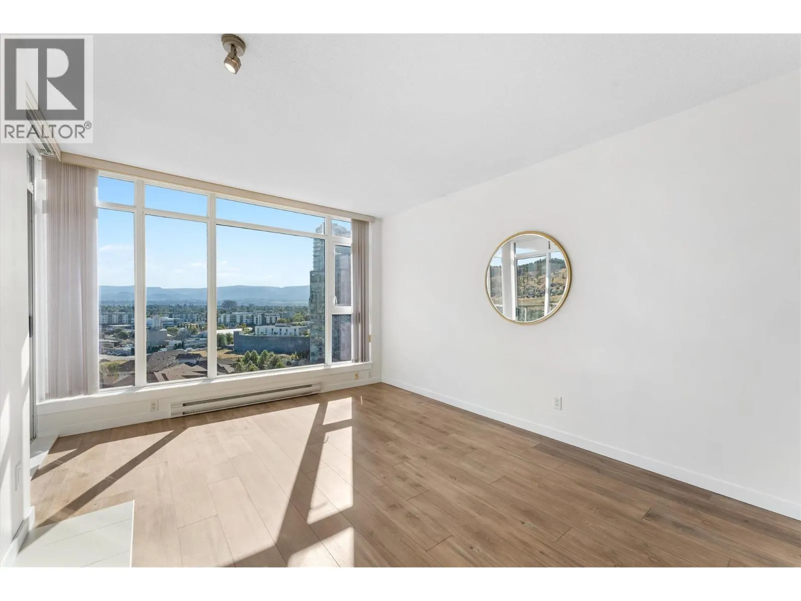 1075 Sunset Drive Unit# 1404