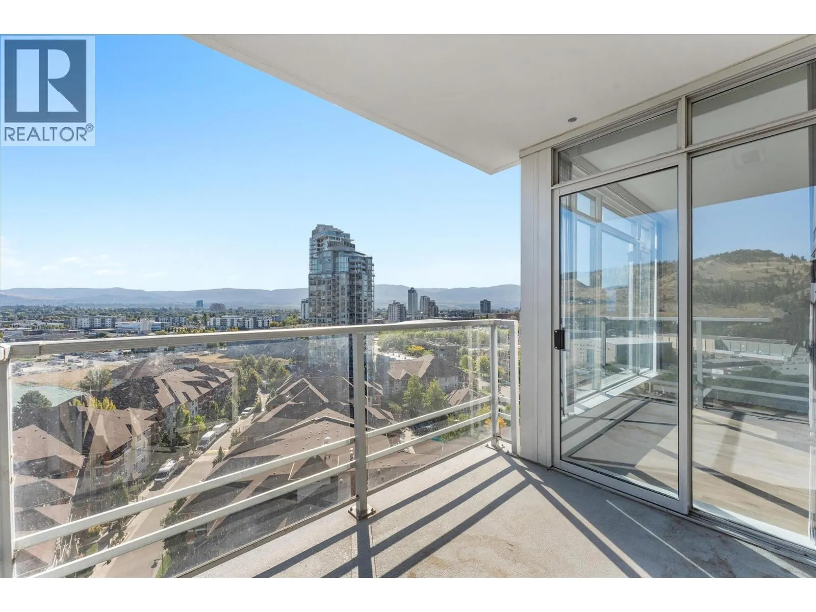1075 Sunset Drive Unit# 1404