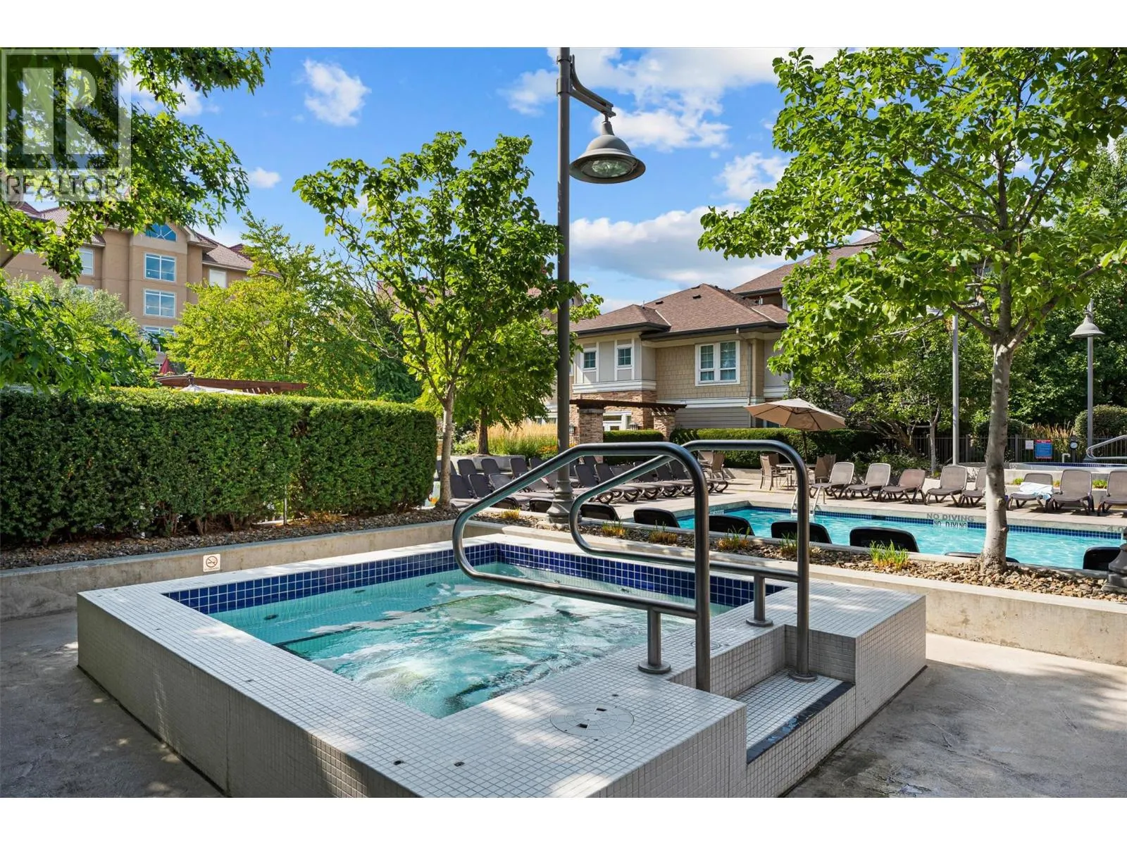 1075 Sunset Drive Unit# 1404