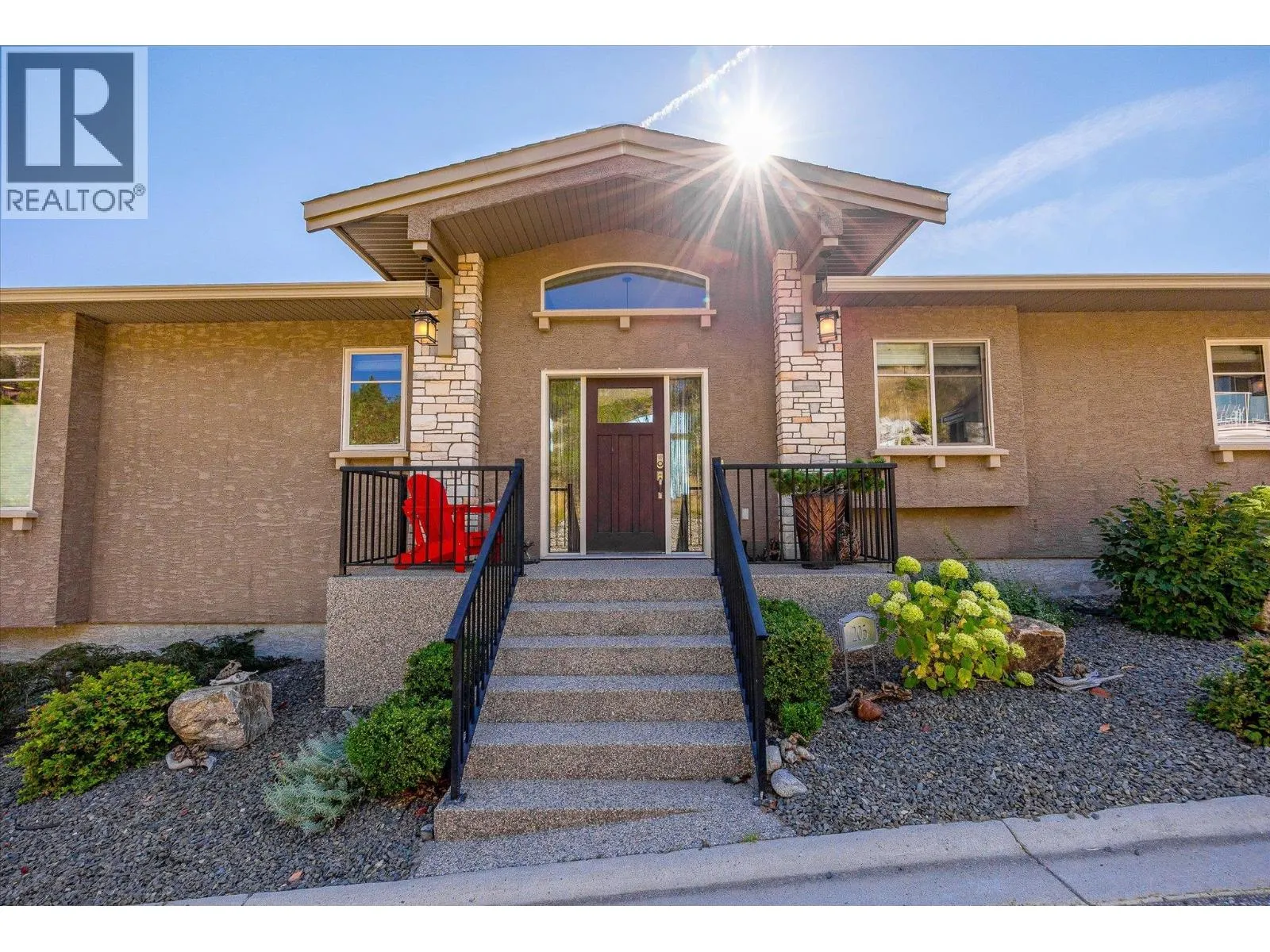 5165 Trepanier Bench Road Unit# 205