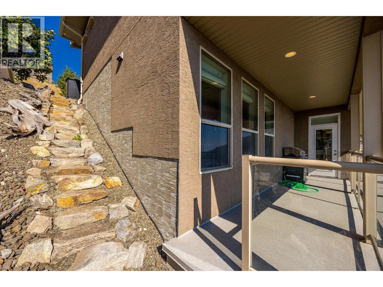 5165 Trepanier Bench Road Unit# 205