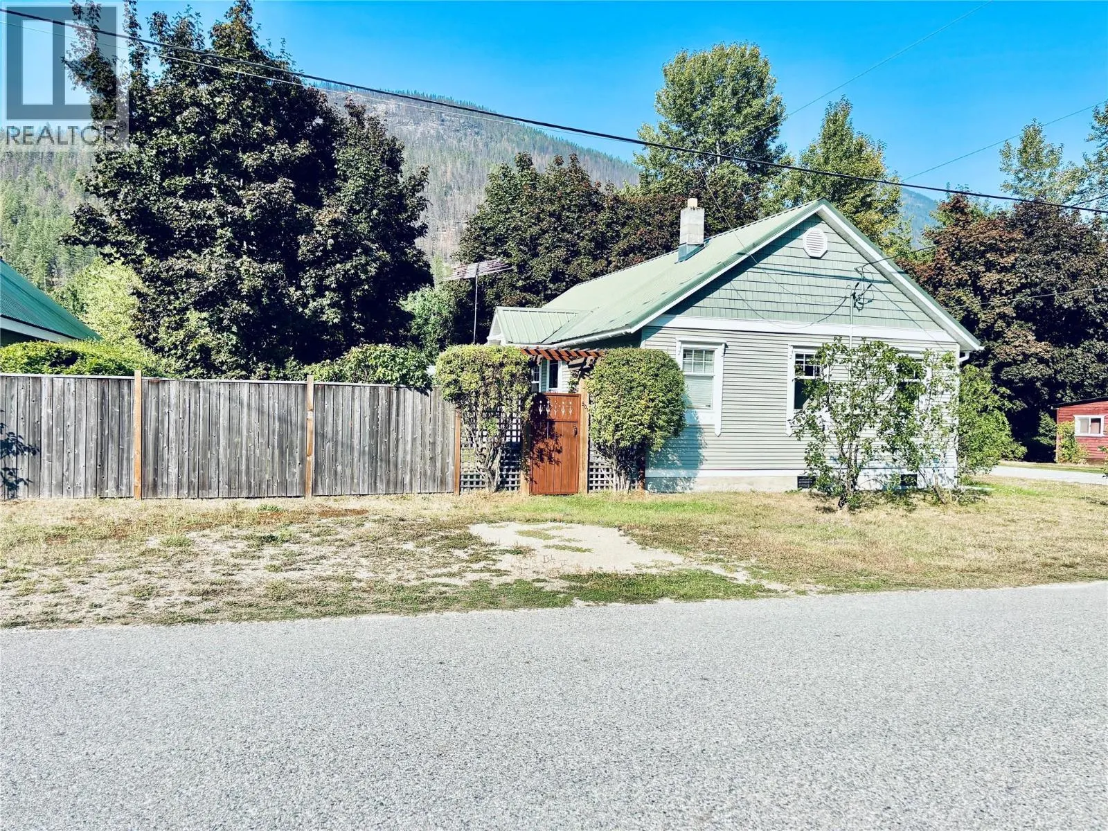 501 Arthur Street