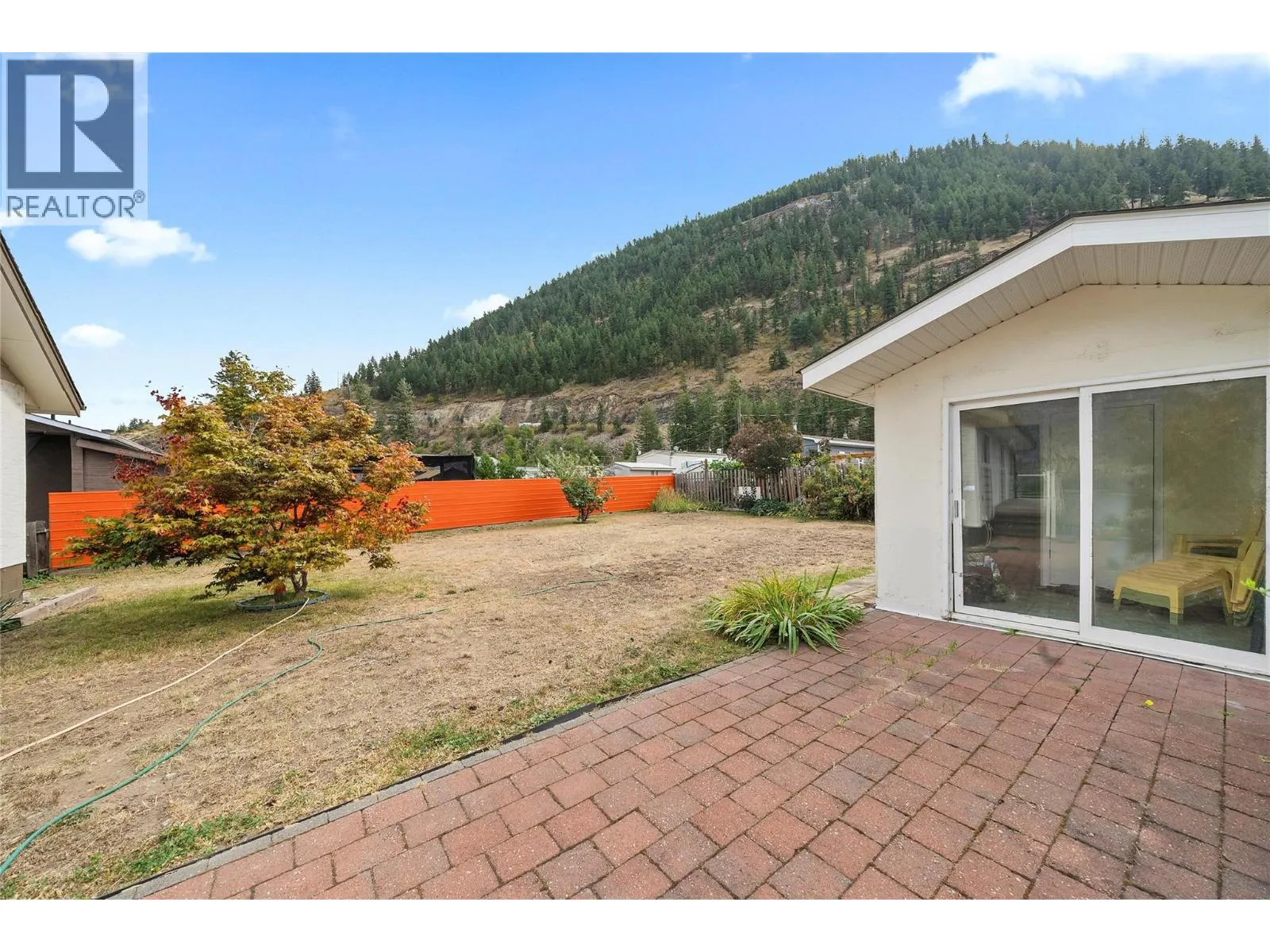 1225 Bay Drive