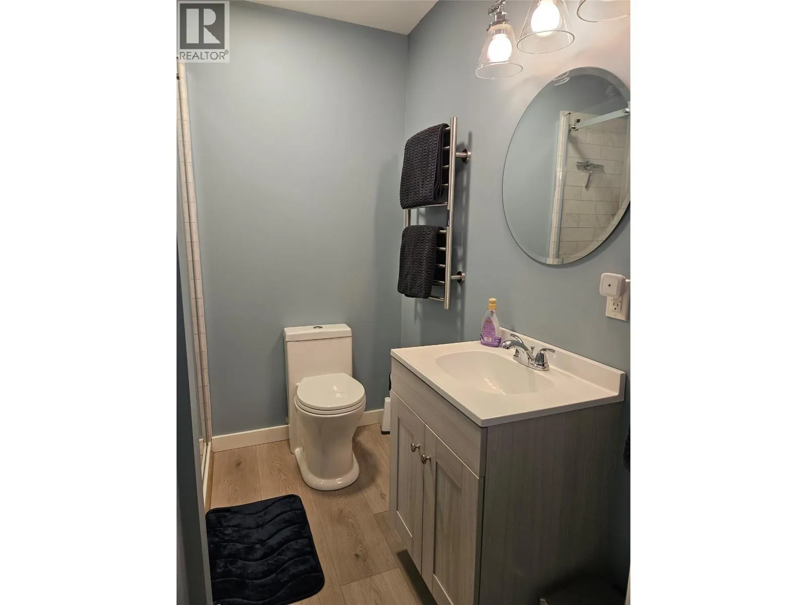 301 5TH Street NW