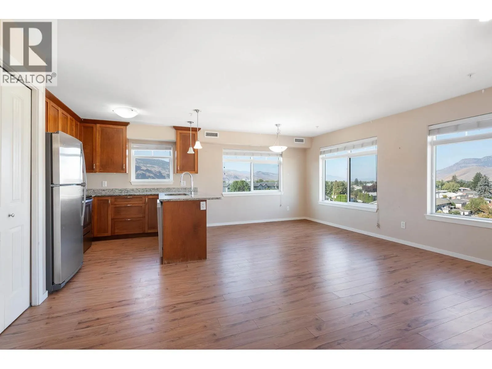 689 TRANQUILLE Road Unit# 520