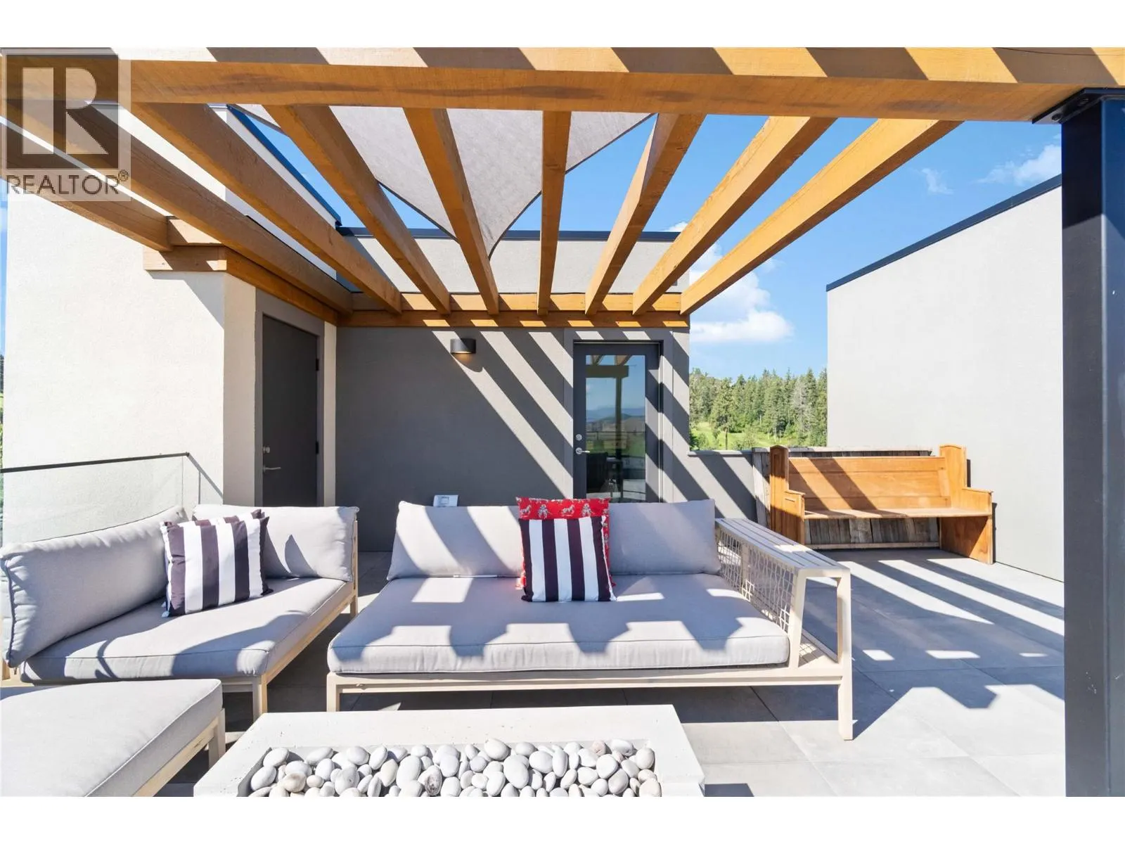 105 Predator Ridge Drive Unit# 1