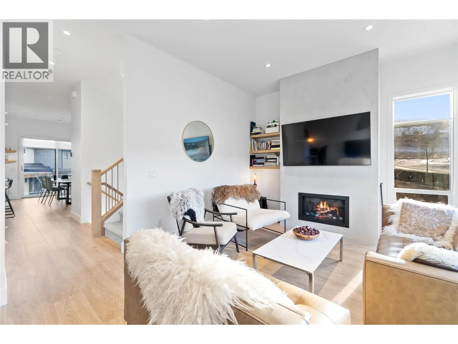105 Predator Ridge Drive Unit# 1