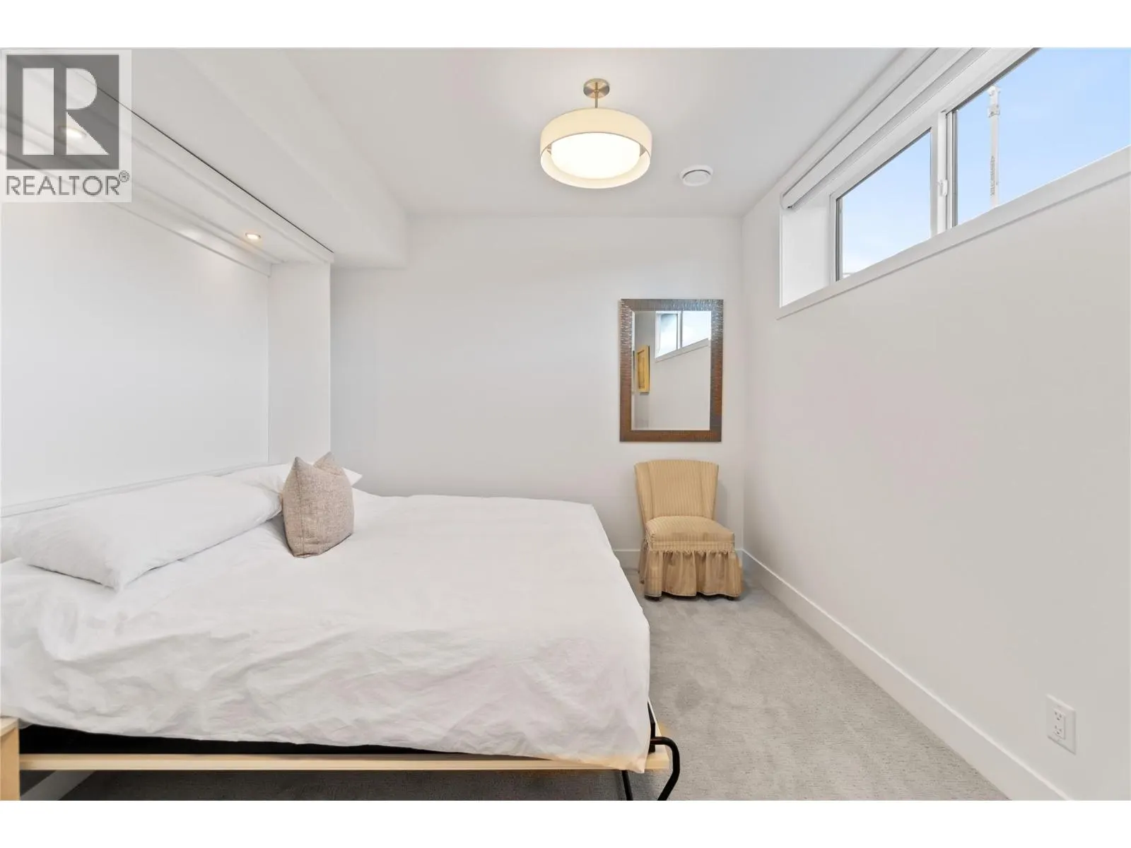 105 Predator Ridge Drive Unit# 1
