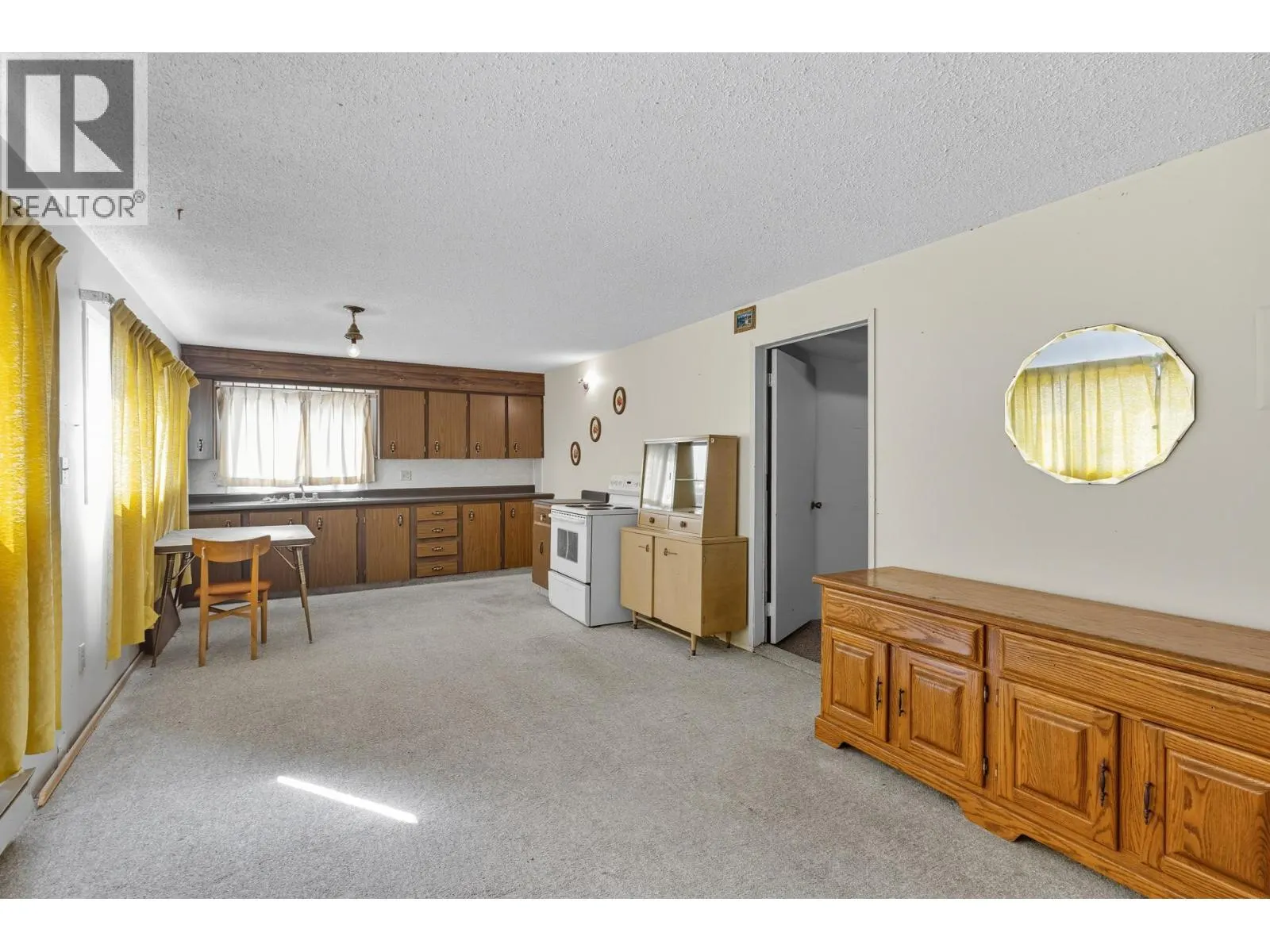 10114 Newene Road