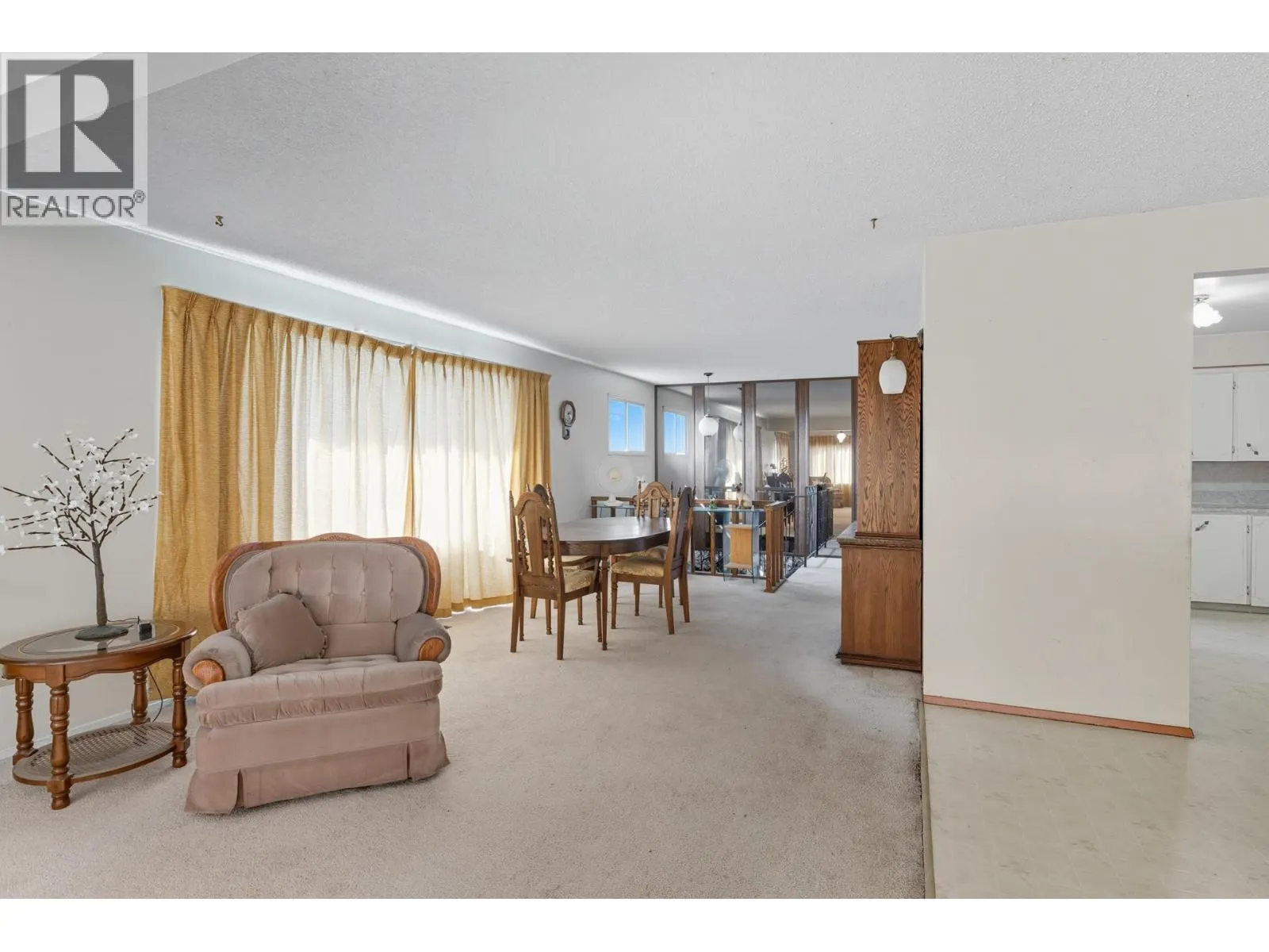 10114 Newene Road