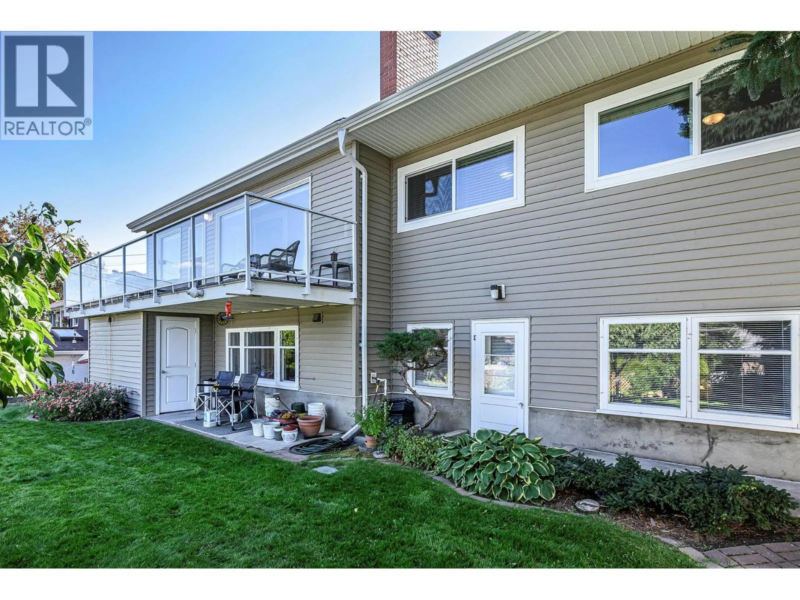 630 Cowan Street