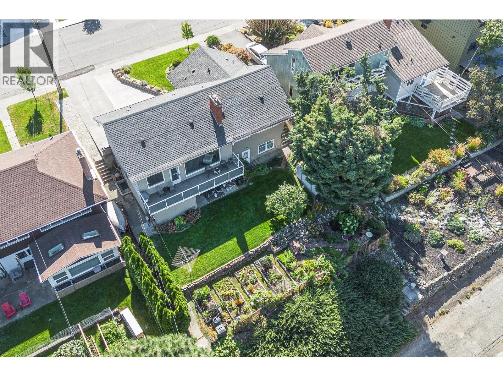 630 Cowan Street