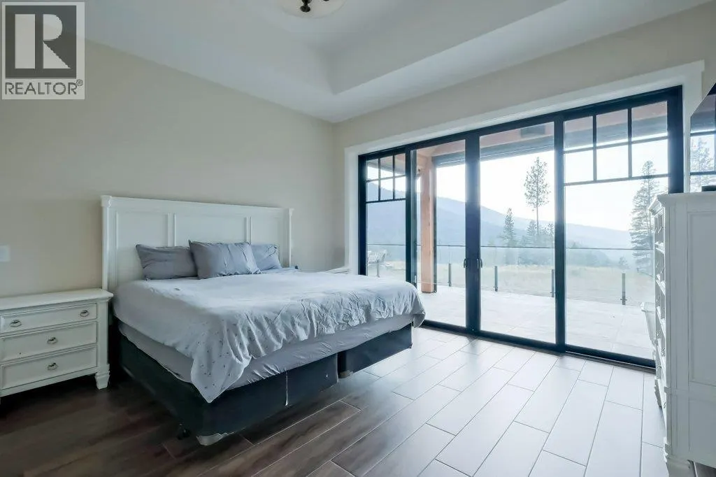 7839 Falcon Ridge Crescent