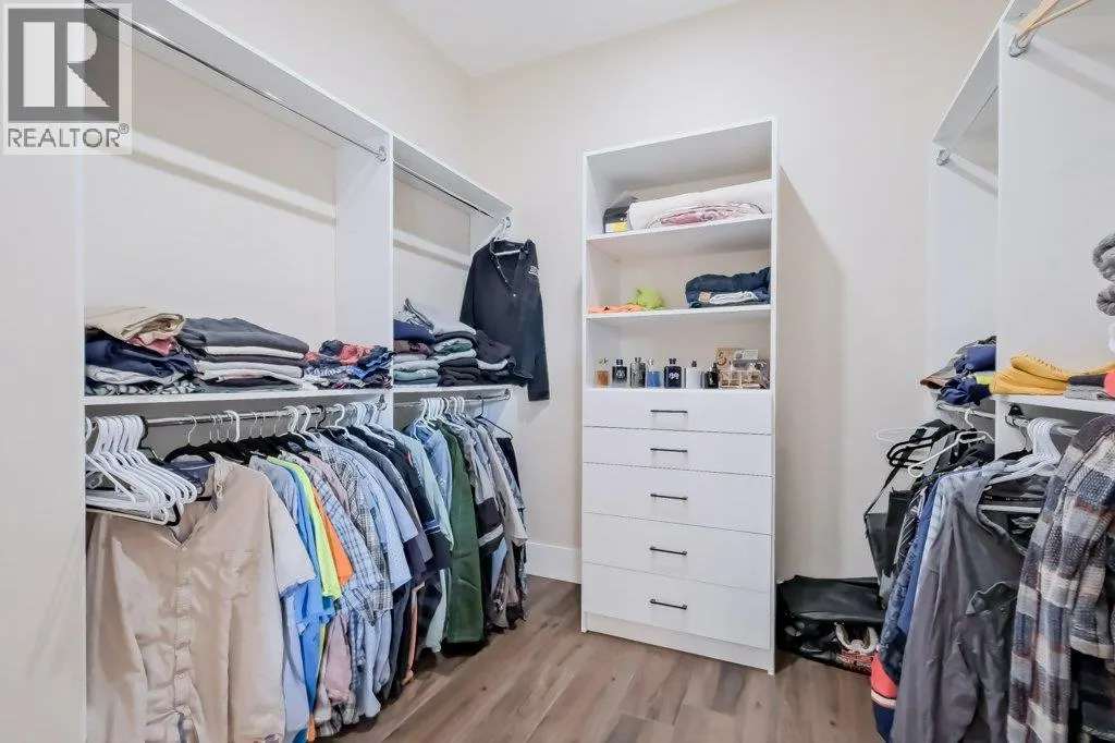 7839 Falcon Ridge Crescent