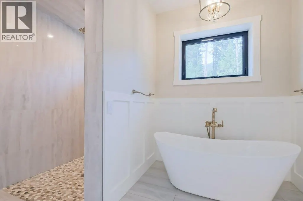 7839 Falcon Ridge Crescent