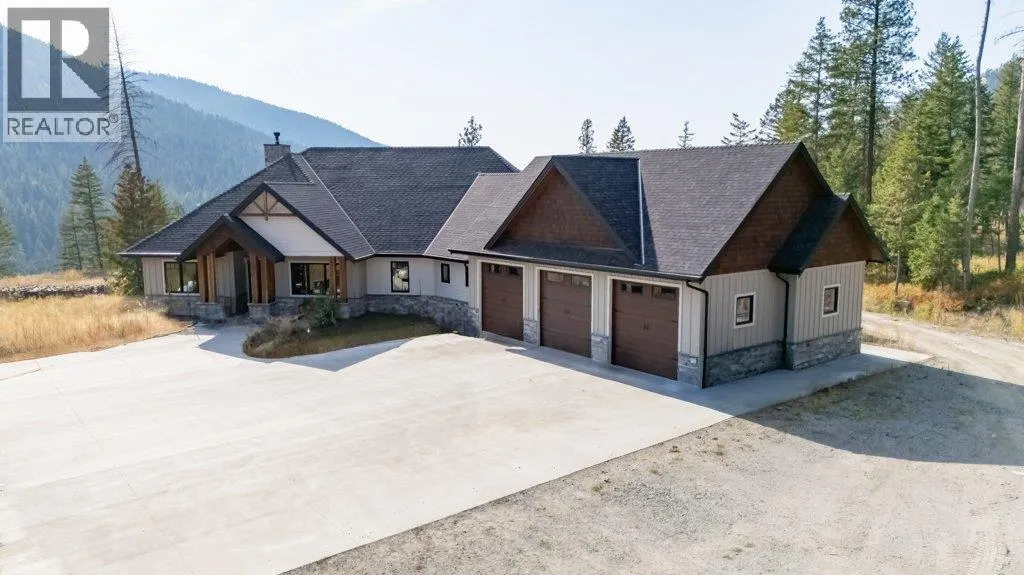 7839 Falcon Ridge Crescent