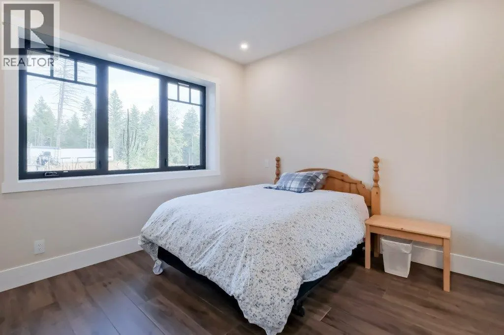 7839 Falcon Ridge Crescent