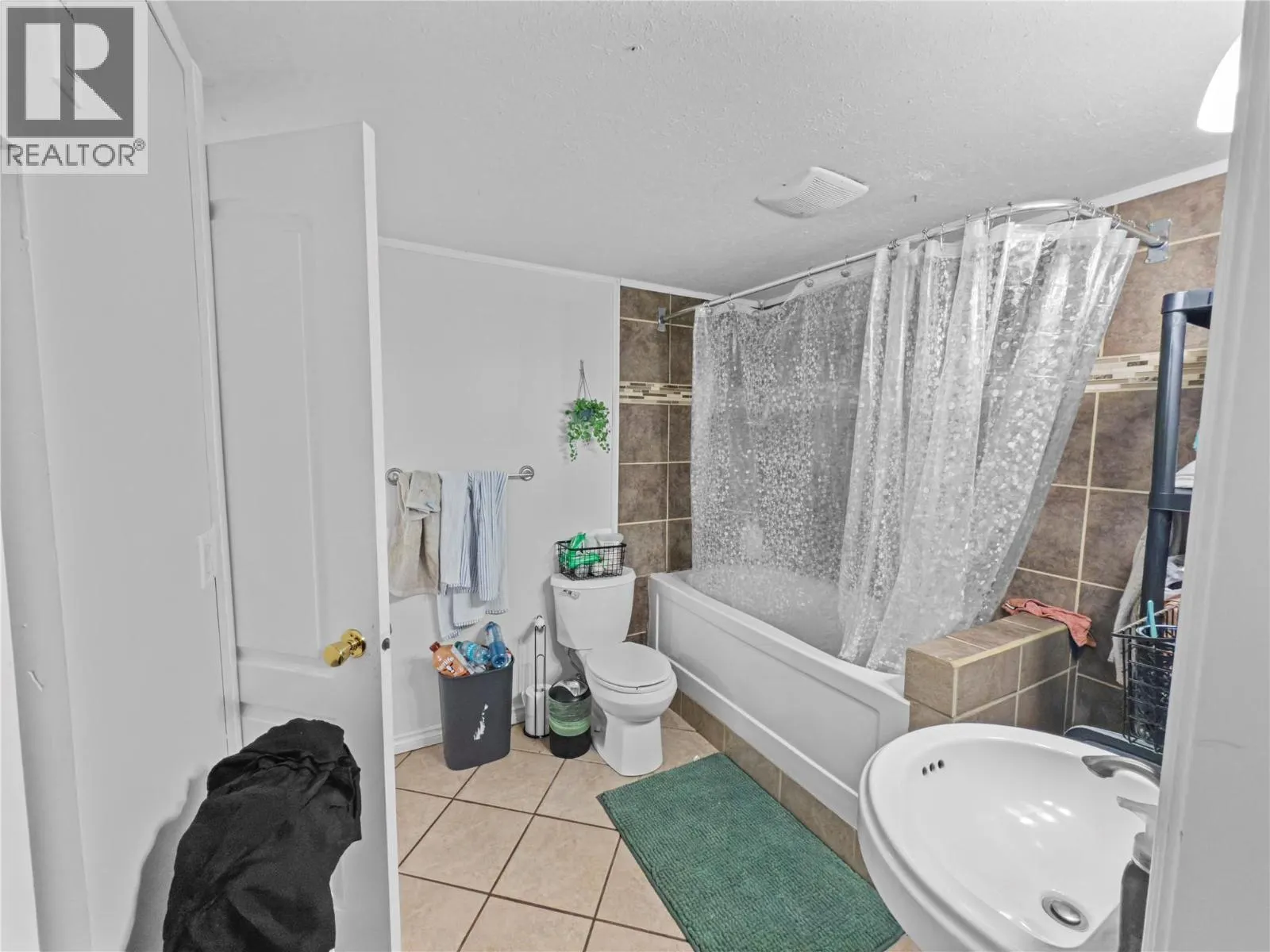 2584 TUPELA Drive