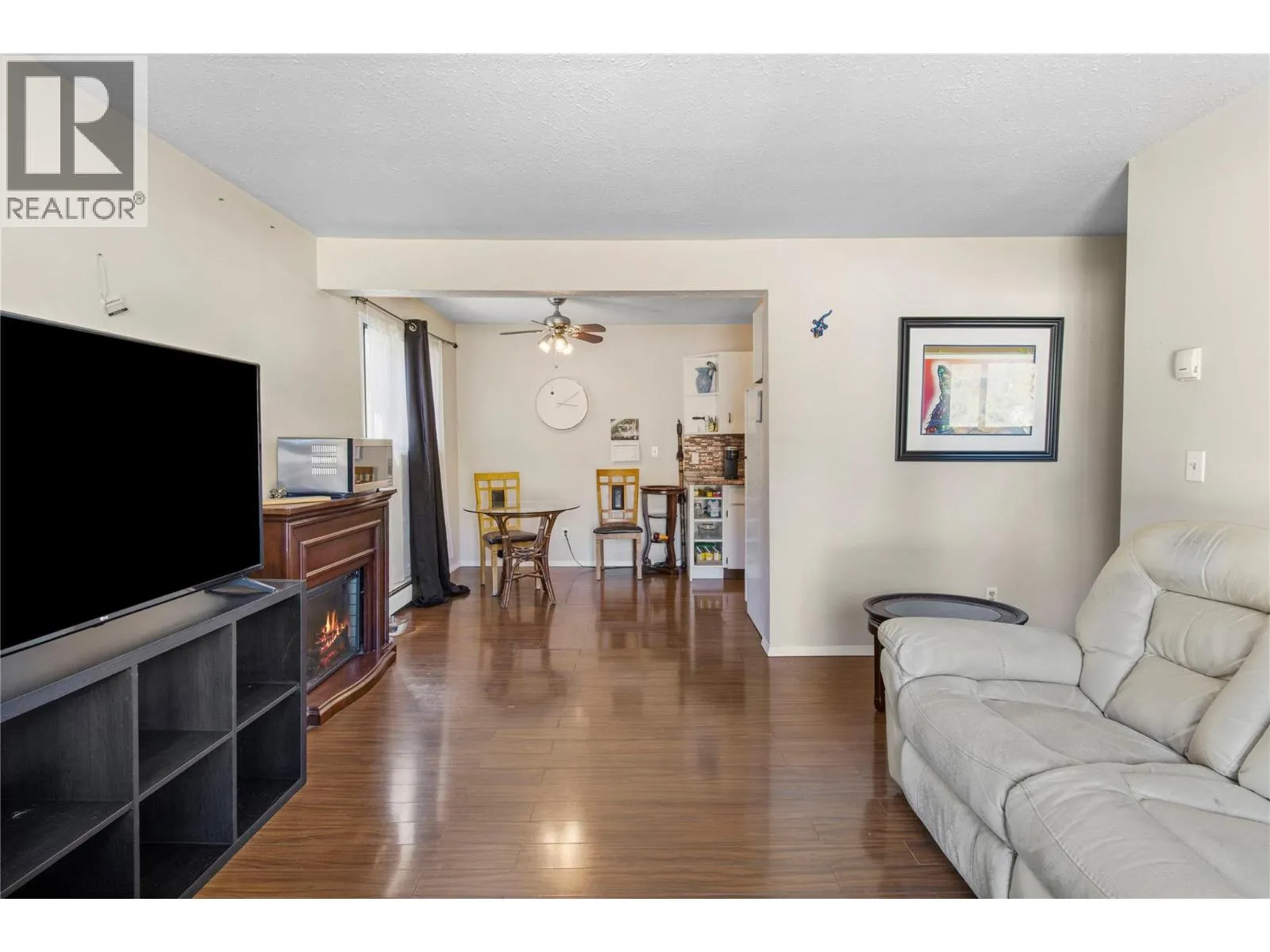 409 Main Street Unit# 204