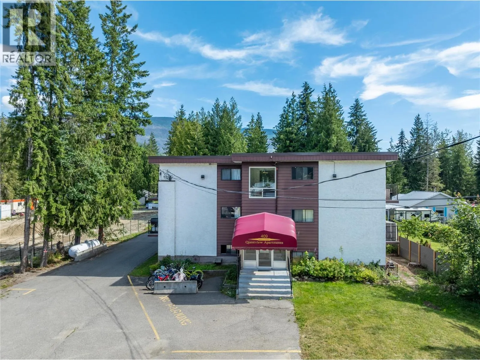 409 Main Street Unit# 204