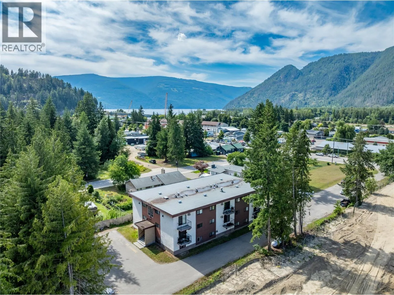 409 Main Street Unit# 204