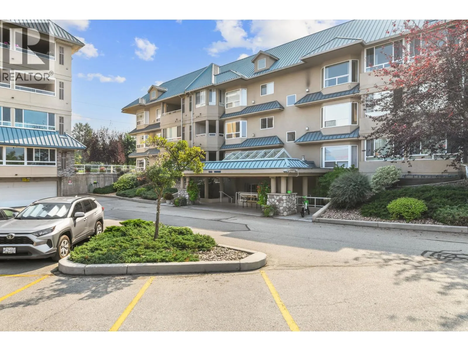 1963 Durnin Road Unit# 303