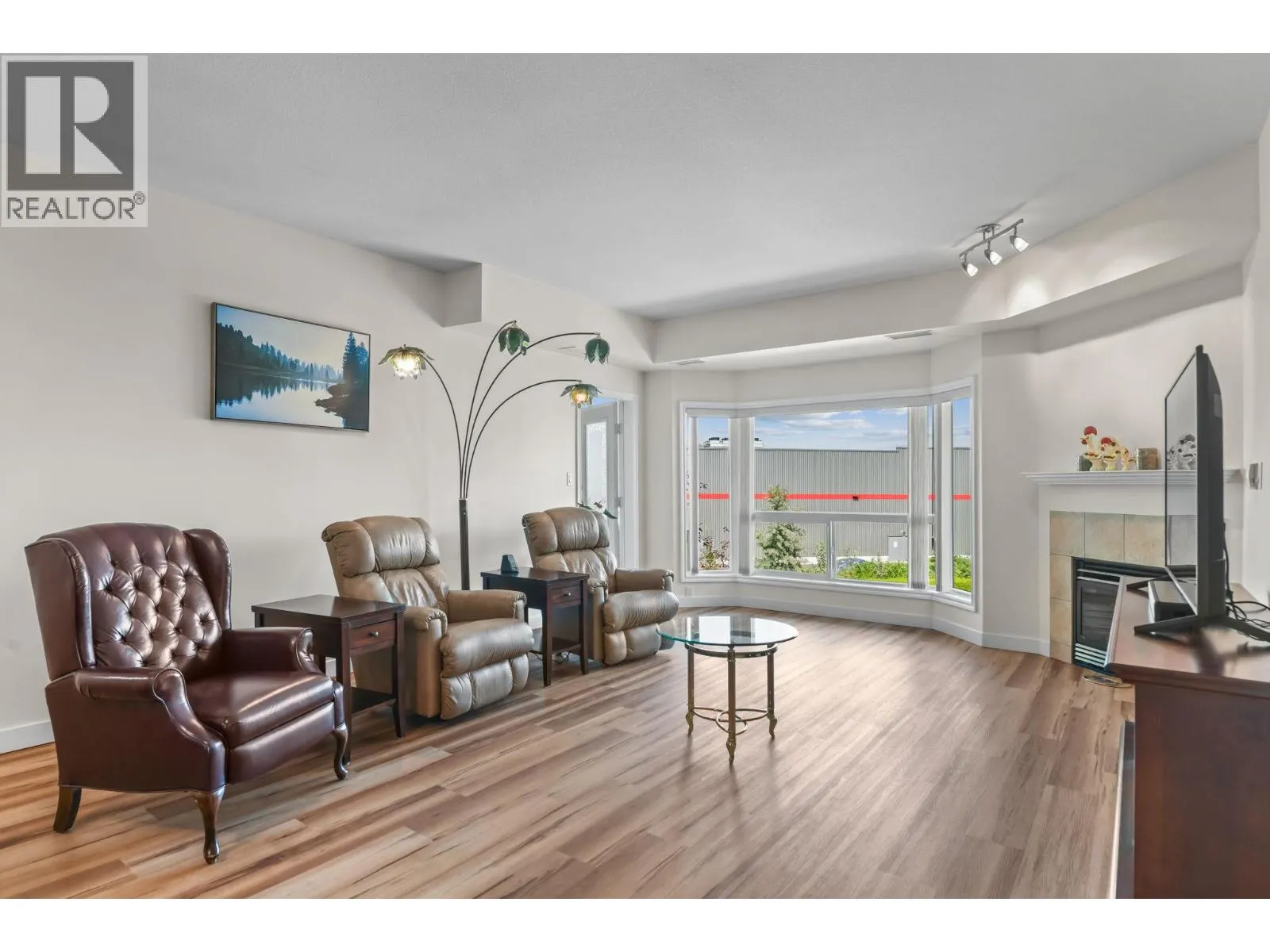 1963 Durnin Road Unit# 303