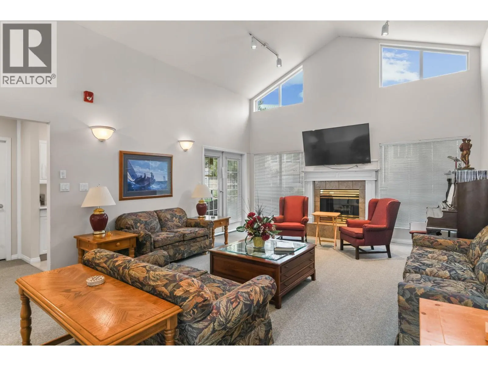 1963 Durnin Road Unit# 303