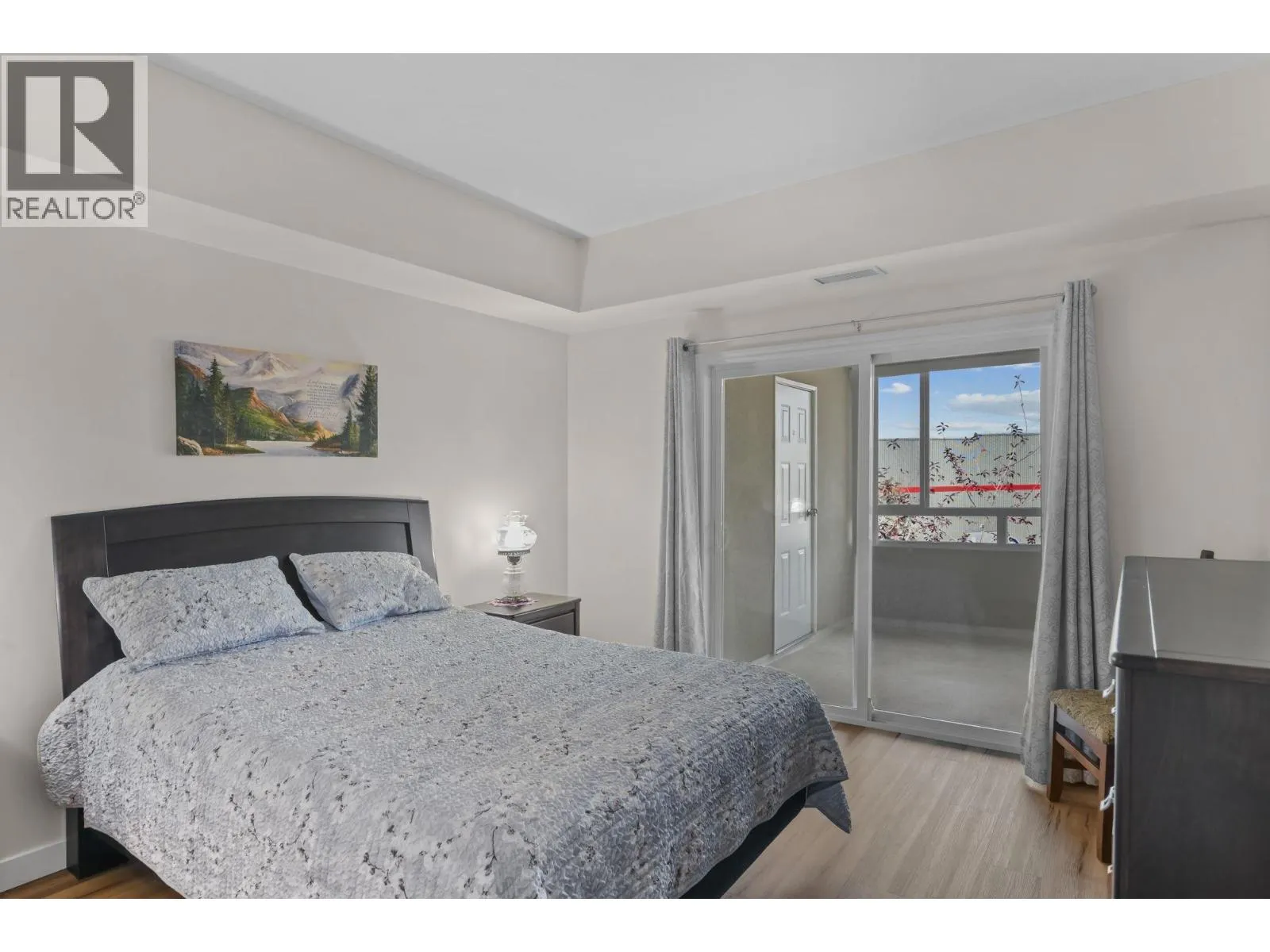 1963 Durnin Road Unit# 303