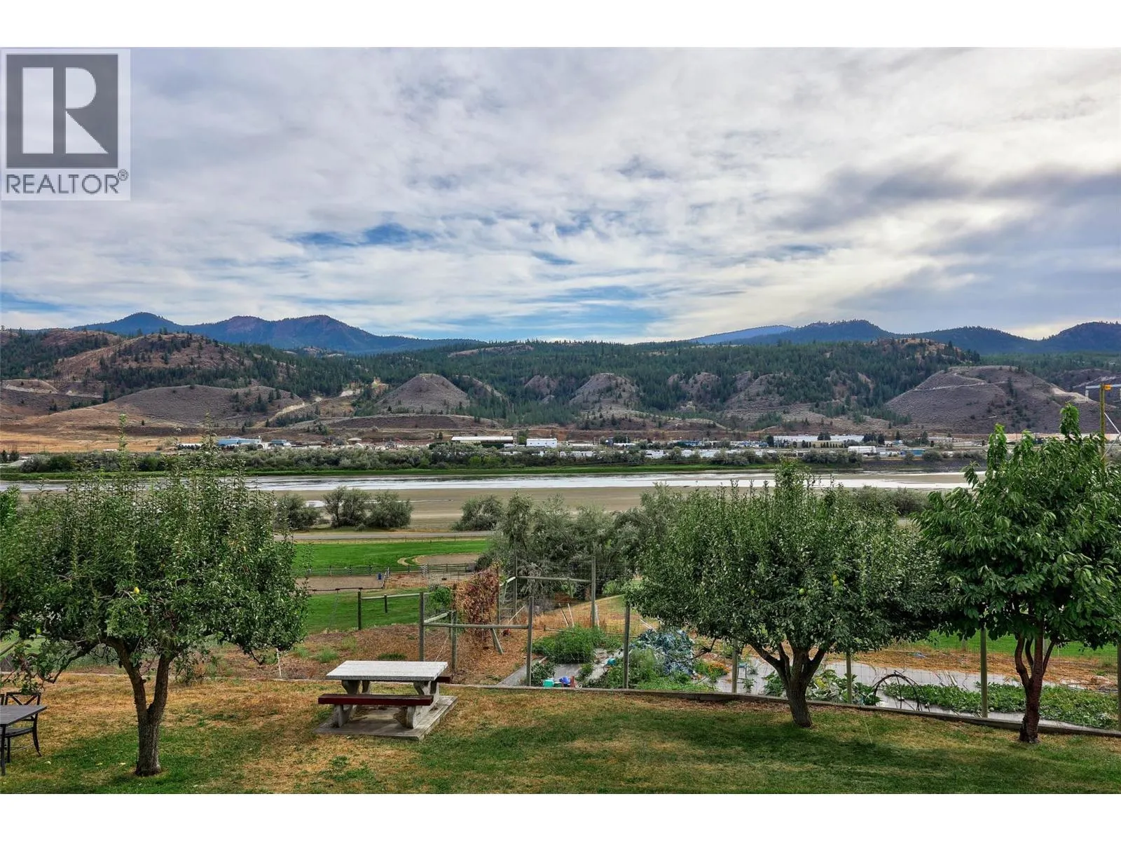 3119 Shuswap Road