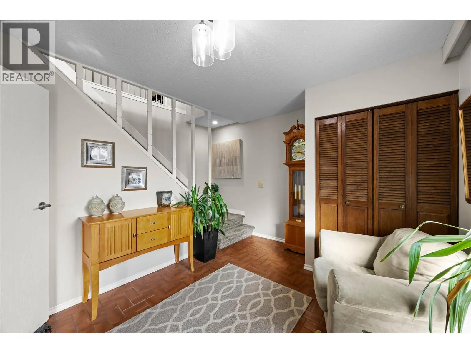 3119 Shuswap Road