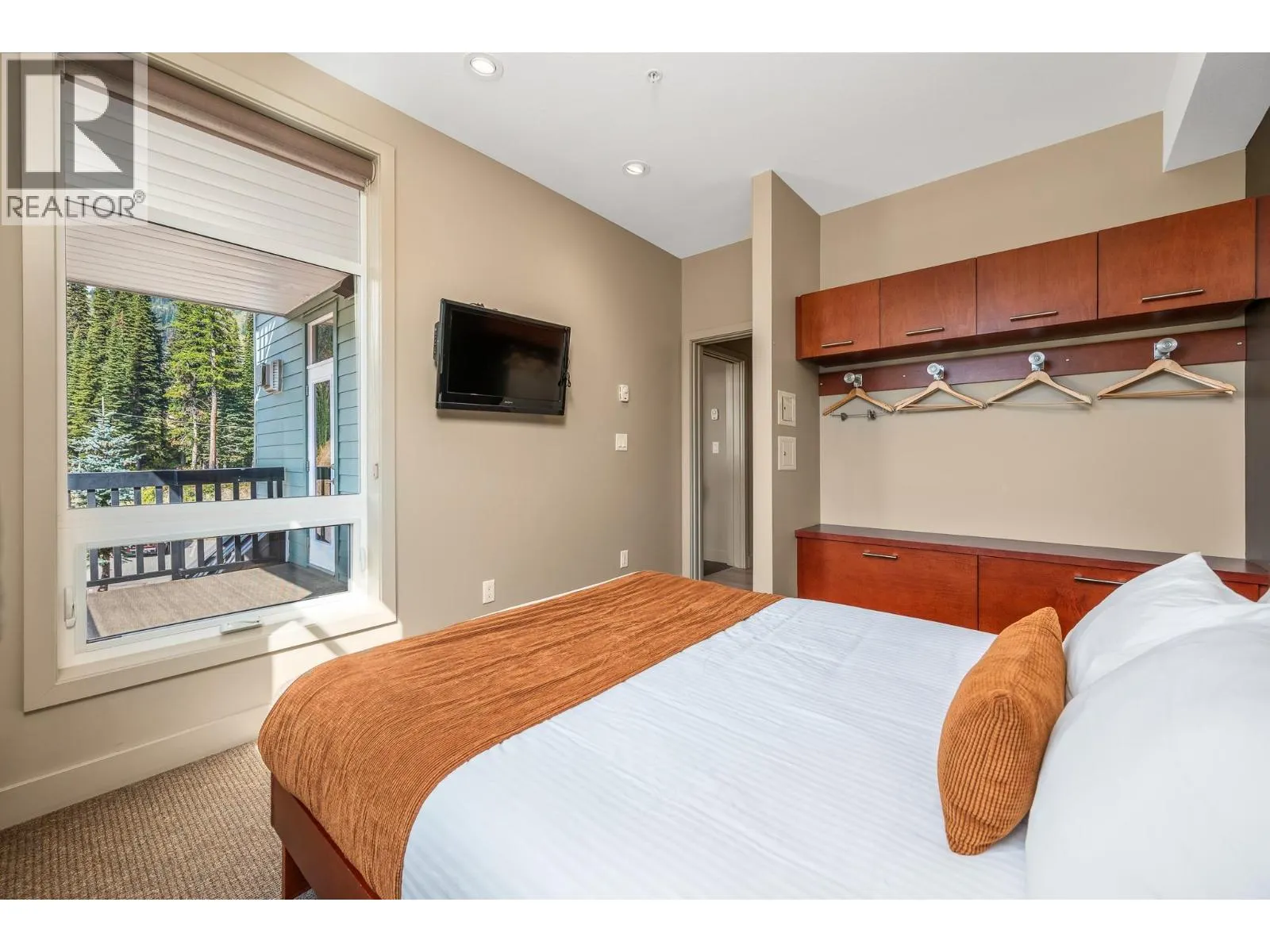 30 Monashee Road Unit# 214