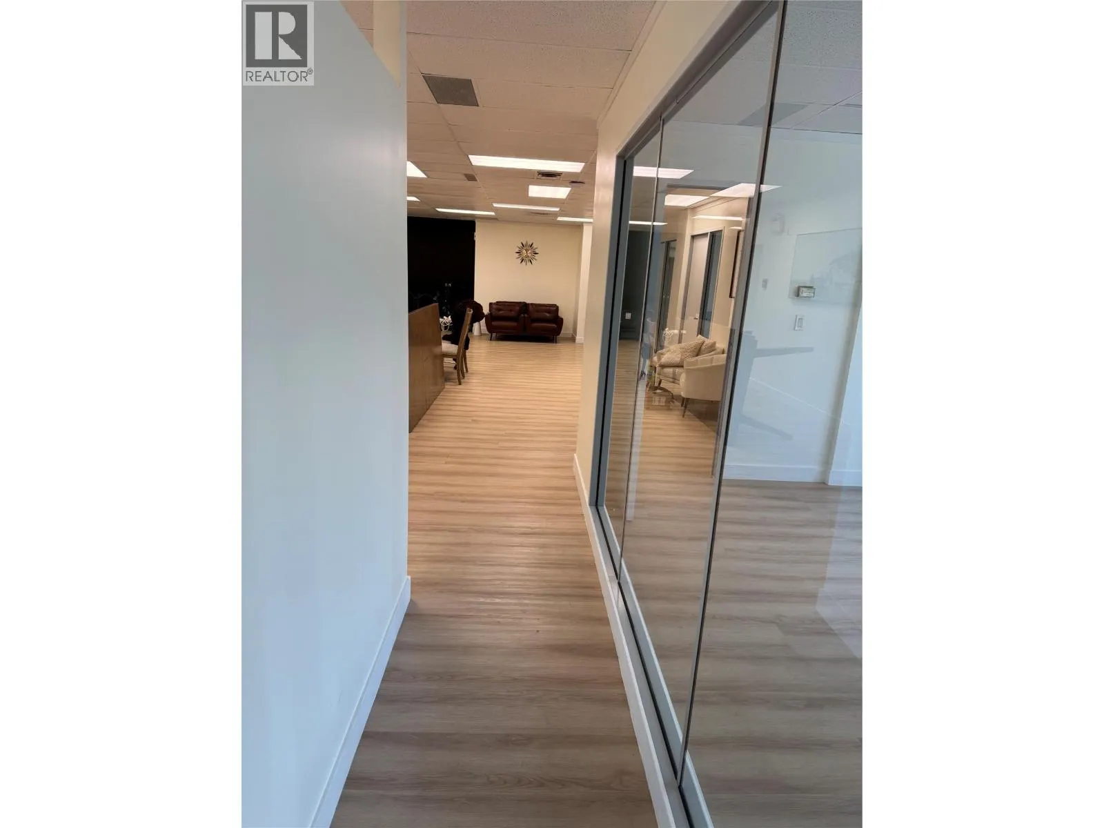 235 1ST Avenue Unit# 702