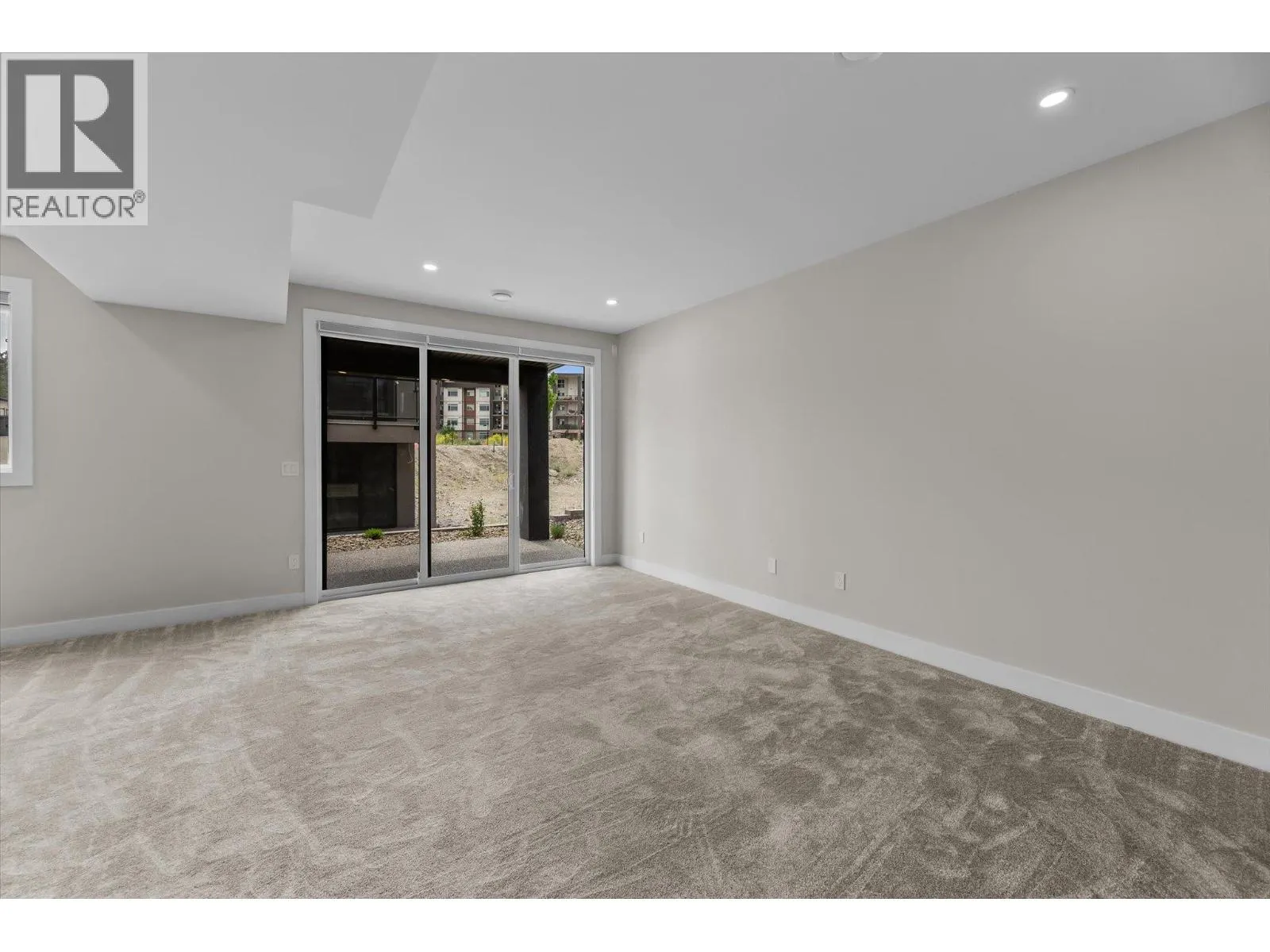 1793 Viewpoint Drive