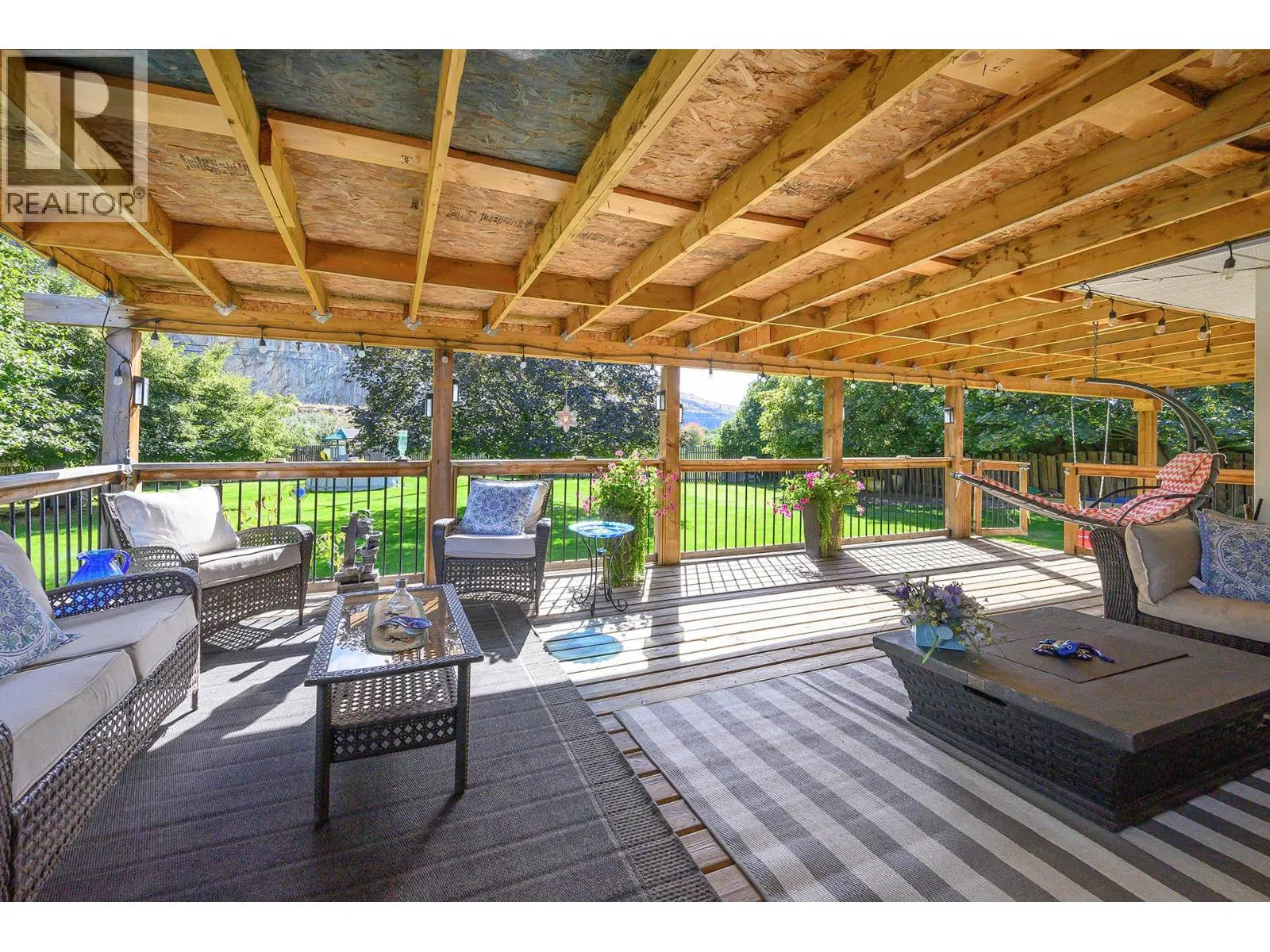 443 REIGHMOUNT Drive