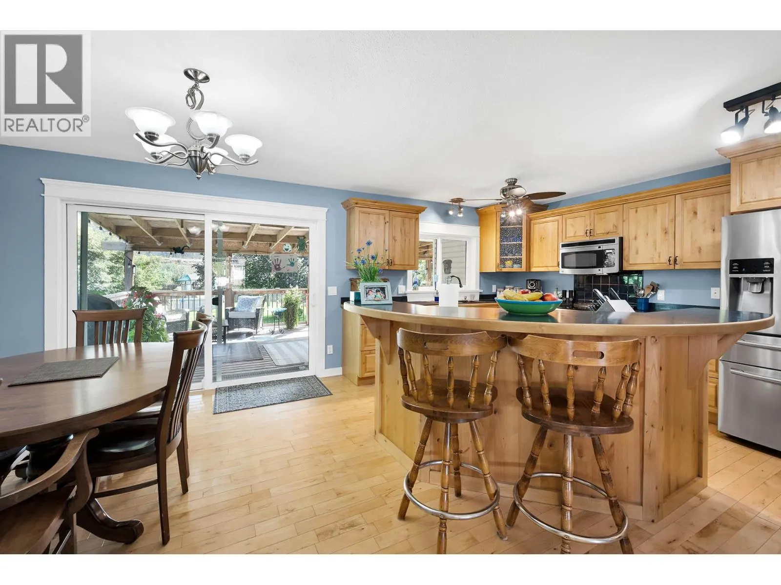 443 REIGHMOUNT Drive