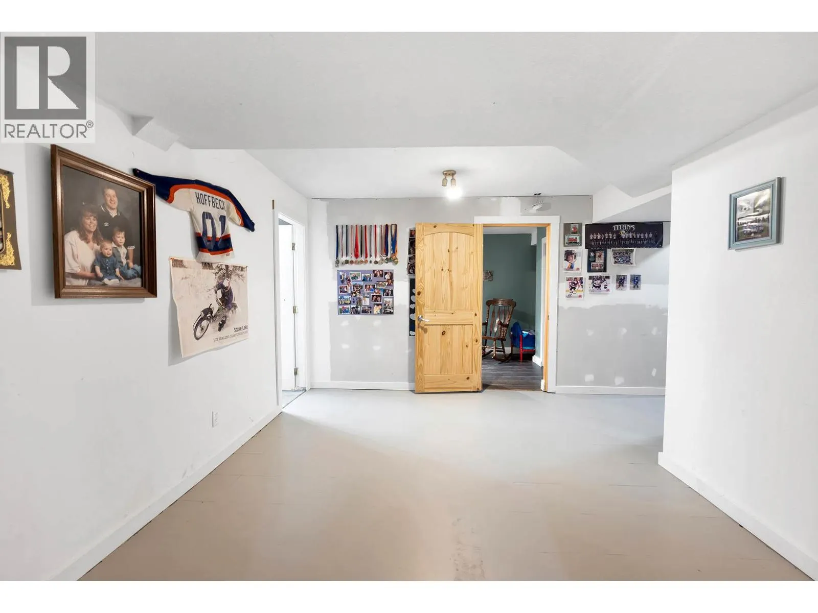 443 REIGHMOUNT Drive