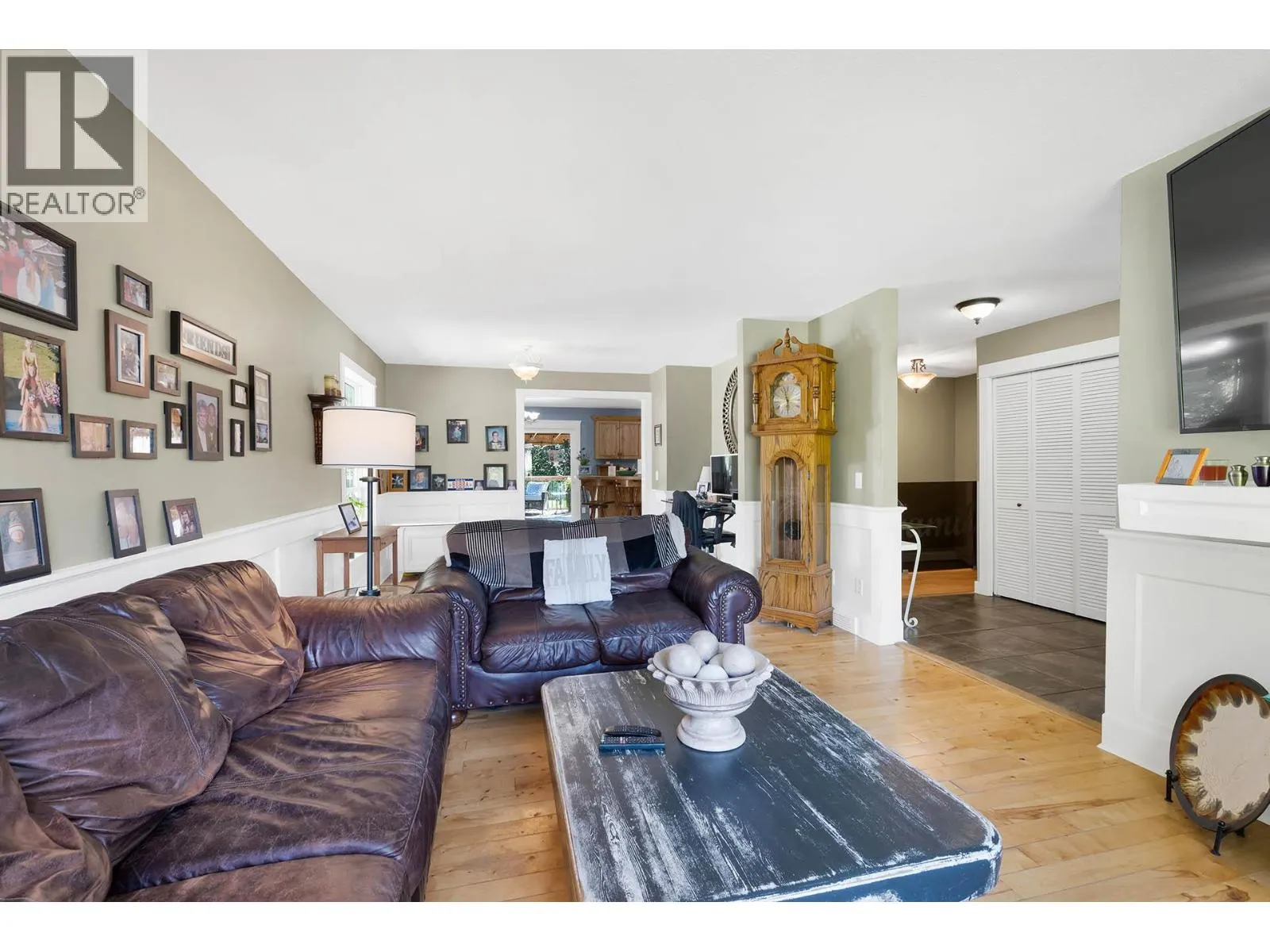 443 REIGHMOUNT Drive