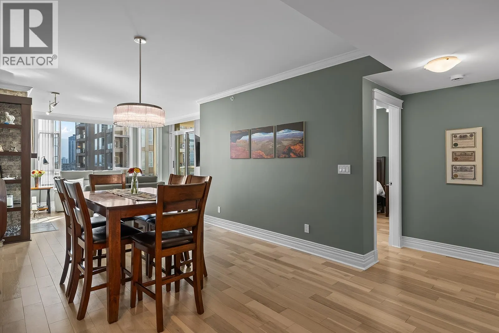 1152 Sunset Drive Unit# 903