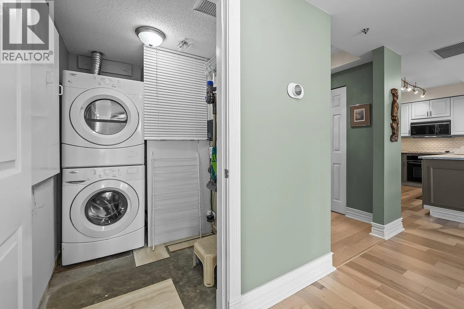 1152 Sunset Drive Unit# 903